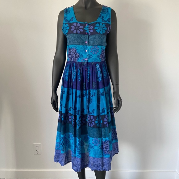 sentiments Dresses & Skirts - ☁️ VTG Sentiments Boho Blue Patchwork Floral Sleeveless Button Midi Dress M